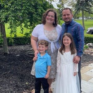 Meet your Posher, Monica j.